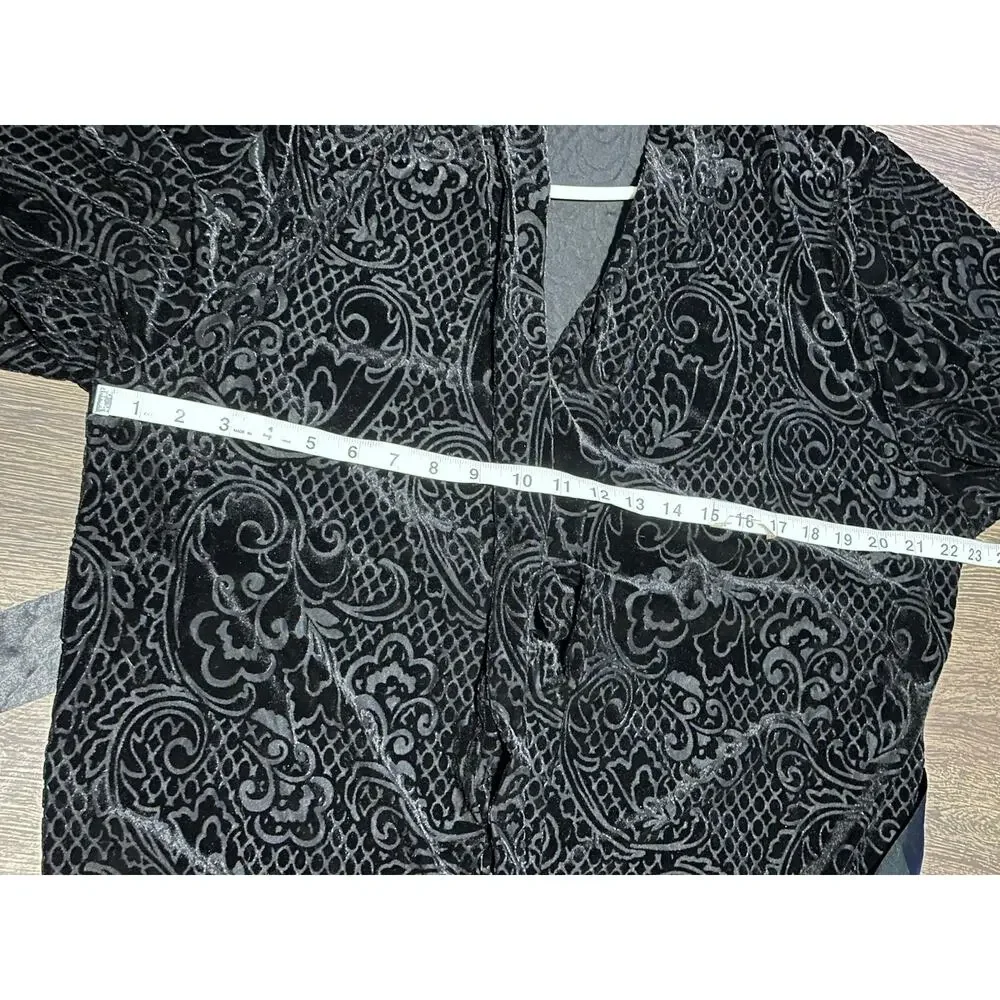 Soma Black Floral Burnout Velvet Long Robe Kimono Size L/XL Bell Sleeve - Picture 5 of 6